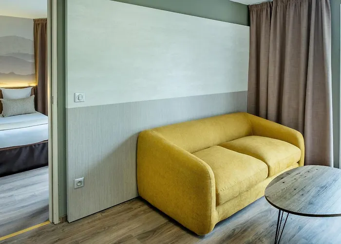 清静酒店 酒店 4*