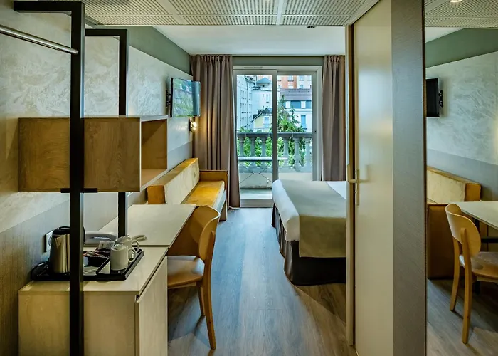 清静酒店 4* 卢德