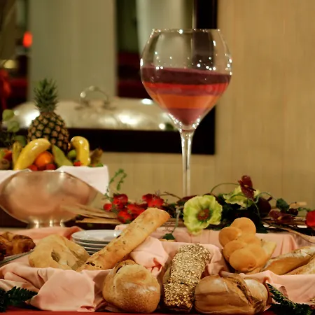 Hotel La Solitude 4*