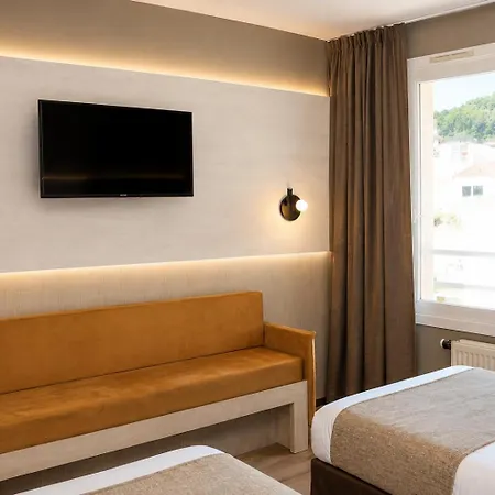 Hotel La Solitude 4*