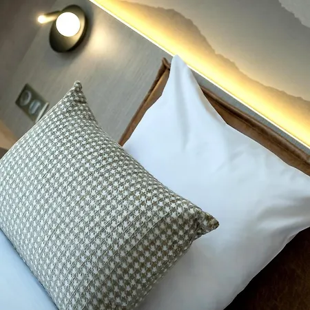 Hotel La Solitude 4*