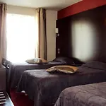 فندق لا سوليتيود 4*